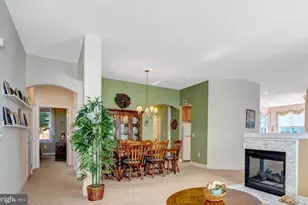 5226 Canyon Creek Way, Haymarket, VA 20169 - Photo 21