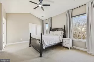 5793 Waterloo Bridge Cir, Haymarket, VA 20169 - Photo 21