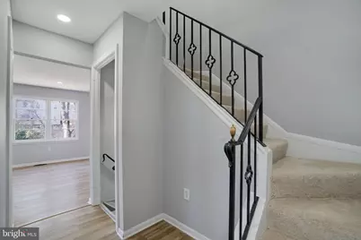 12346 Woodlawn Court, Woodbridge, VA 22192 - Photo 11