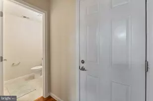 13964 Cannondale Way, Gainesville, VA 20155 - Photo 17
