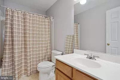 4957 Breeze Way, Dumfries, VA 22025 - Photo 15