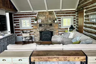 8389 Highview St, Manassas, VA 20112 - Photo 3