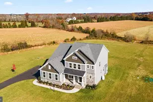 13419 Fleetwood Dr, Nokesville, VA 20181 - Photo 3