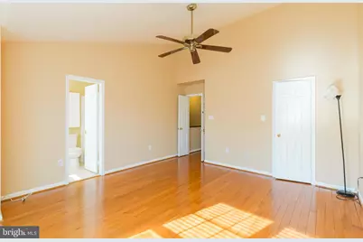 12402 Abbey Knoll Court, Woodbridge, VA 22192 - Photo 11