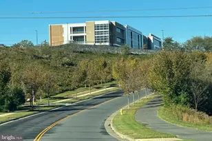 17136 Gullwing Dr, Dumfries, VA 22026 - Photo 43