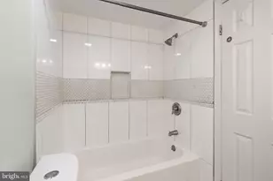 1604 Renate Dr, Woodbridge, VA 22192 - Photo 19