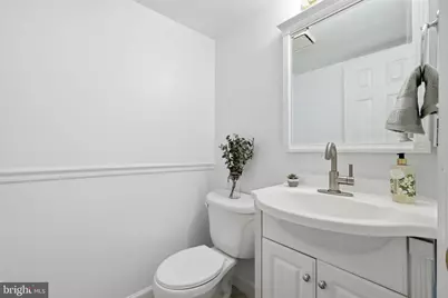 4389 Ensbrook Lane, Woodbridge, VA 22193 - Photo 11