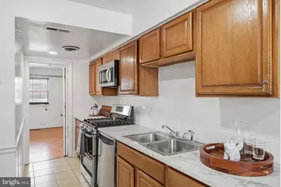 4389 Ensbrook Lane, Woodbridge, VA 22193 - Photo 7