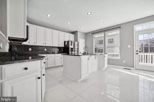 2289 Merseyside Dr, Woodbridge, VA 22191 - Photo 11