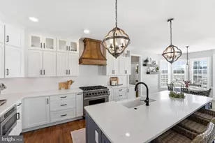 8798 Dancer Ct, Gainesville, VA 20155 - Photo 17