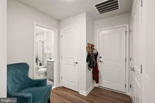 15038 Jaxton Sq Ln, Haymarket, VA 20169 - Photo 31