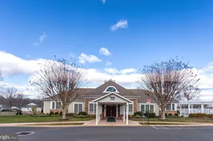 12241 Farmberry Ct, Woodbridge, VA 22192 - Photo 11