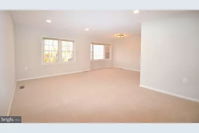 12318 Cinnamon Street, Woodbridge, VA 22192 - Photo 15