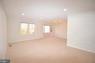 12318 Cinnamon St, Woodbridge, VA 22192 - Photo 15