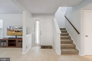 15343 Inlet Pl, Dumfries, VA 22025 - Photo 3