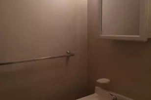 16649 Geddy Ct, Woodbridge, VA 22191 - Photo 9