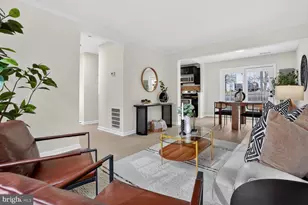 12322 Woodlawn Ct, Woodbridge, VA 22192 - Photo 7