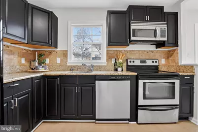 12322 Woodlawn Court, Woodbridge, VA 22192 - Photo 11