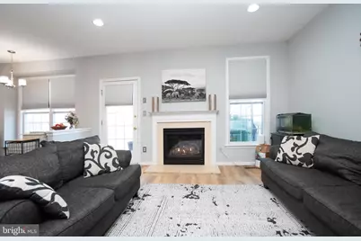 5603 Wheelwright Way, Haymarket, VA 20169 - Photo 7