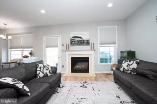 5603 Wheelwright Way, Haymarket, VA 20169 - Photo 7