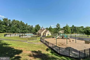 15251 Royal Crest Dr, Haymarket, VA 20169 - Photo 75