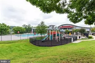 14866 Potomac Branch Dr, Woodbridge, VA 22191 - Photo 33