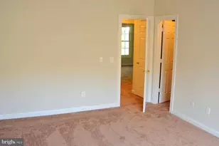 12143 Abbey Glen Ct, Woodbridge, VA 22192 - Photo 25