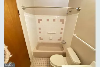 4520 Edinburg Drive, Woodbridge, VA 22193 - Photo 11