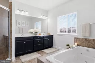 15705 Birdsong Ct, Woodbridge, VA 22193 - Photo 13