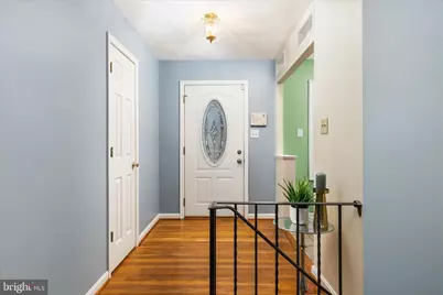 7398 Roxbury Avenue, Manassas, VA 20109 - Photo 3