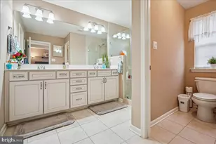 6804 Bryson Cir, Haymarket, VA 20169 - Photo 15