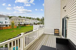 6804 Bryson Cir, Haymarket, VA 20169 - Photo 27