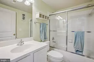 9322 Falling Water Dr, Bristow, VA 20136 - Photo 63