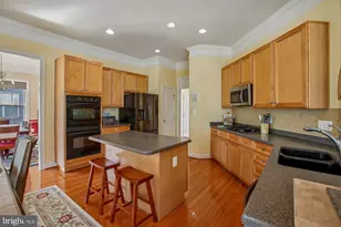 9322 Falling Water Dr, Bristow, VA 20136 - Photo 31