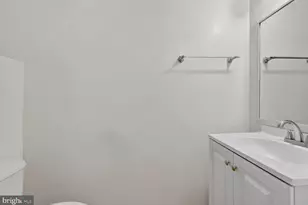 2885 Burgundy Pl, Woodbridge, VA 22192 - Photo 9