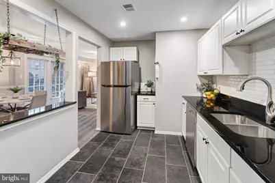 12715 Gordon Boulevard #109, Woodbridge, VA 22192 - Photo 5