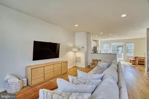 8217 Heritage Crossing Ct, Manassas, VA 20109 - Photo 19