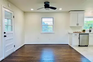 17460 Wilson St, Dumfries, VA 22026 - Photo 9