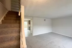 13524 Bentley Cir, Woodbridge, VA 22192 - Photo 7