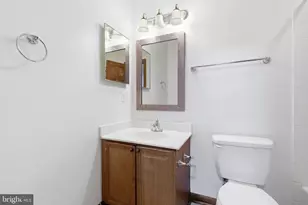 5001 Lambsgate Ln, Woodbridge, VA 22193 - Photo 15