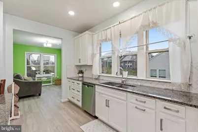 6594 Petunia Terrace, Haymarket, VA 20169 - Photo 17