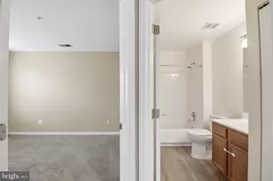 8091 Lacy Dr, Manassas, VA 20109 - Photo 13