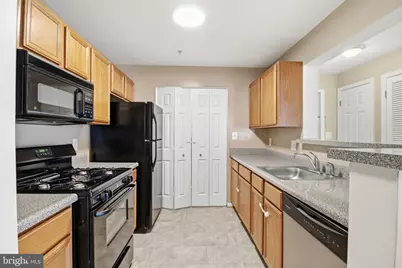 8091 Lacy Drive #203, Manassas, VA 20109 - Photo 5