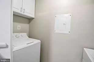 8091 Lacy Dr, Manassas, VA 20109 - Photo 7