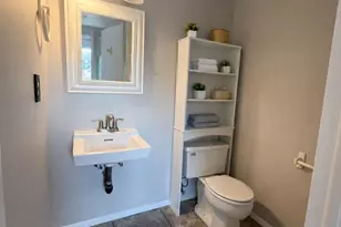 13508 Bentley Cir, Woodbridge, VA 22192 - Photo 3