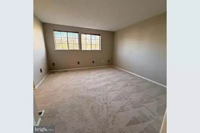 13508 Bentley Circle, Woodbridge, VA 22192 - Photo 11