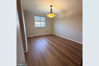 13508 Bentley Circle, Woodbridge, VA 22192 - Photo 5