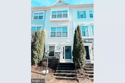 4410 Potomac Highlands Circle, Triangle, VA 22172 - Photo 1