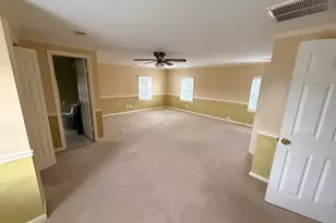 10733 Parkgate Dr, Nokesville, VA 20181 - Photo 9