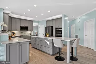 1617 Whistling Swan Way, Woodbridge, VA 22191 - Photo 17